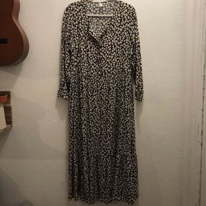Old Navy tiered maxi floral dress